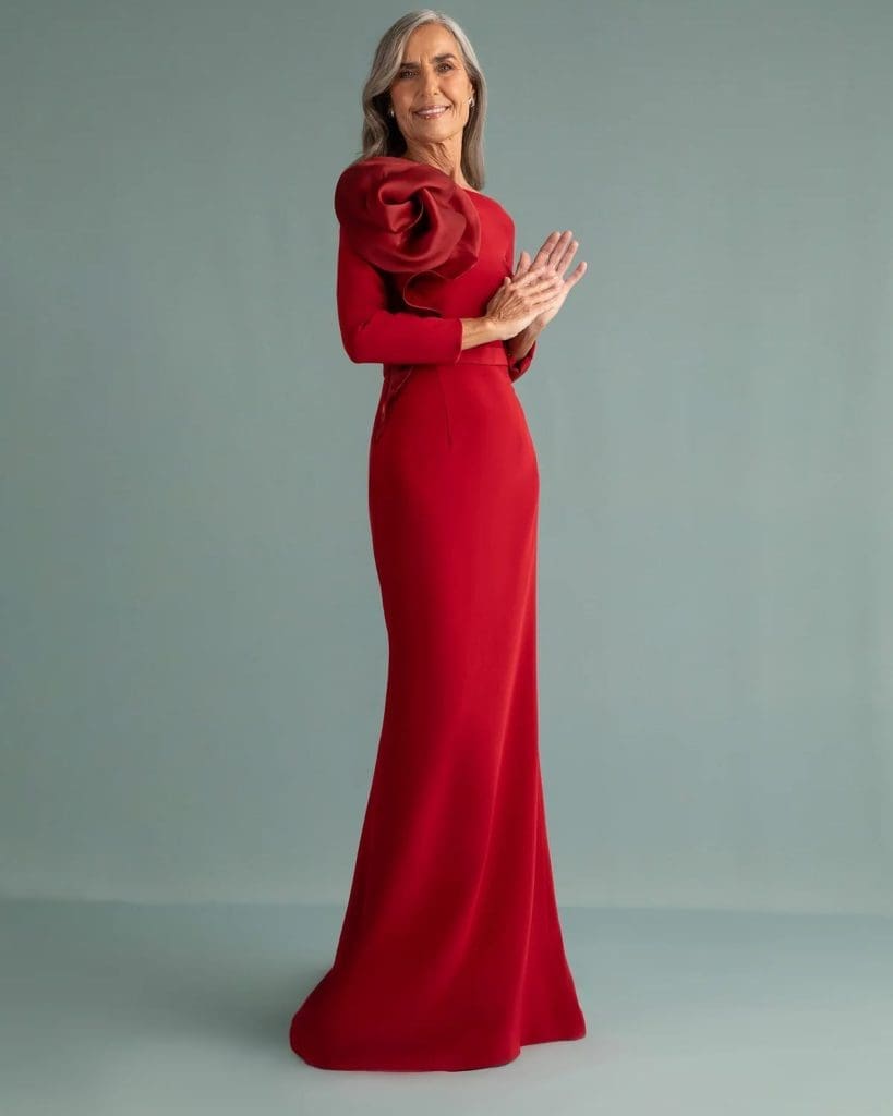 Vestido de madrina con diseño andaluz de Vicky Martín Berrocal.