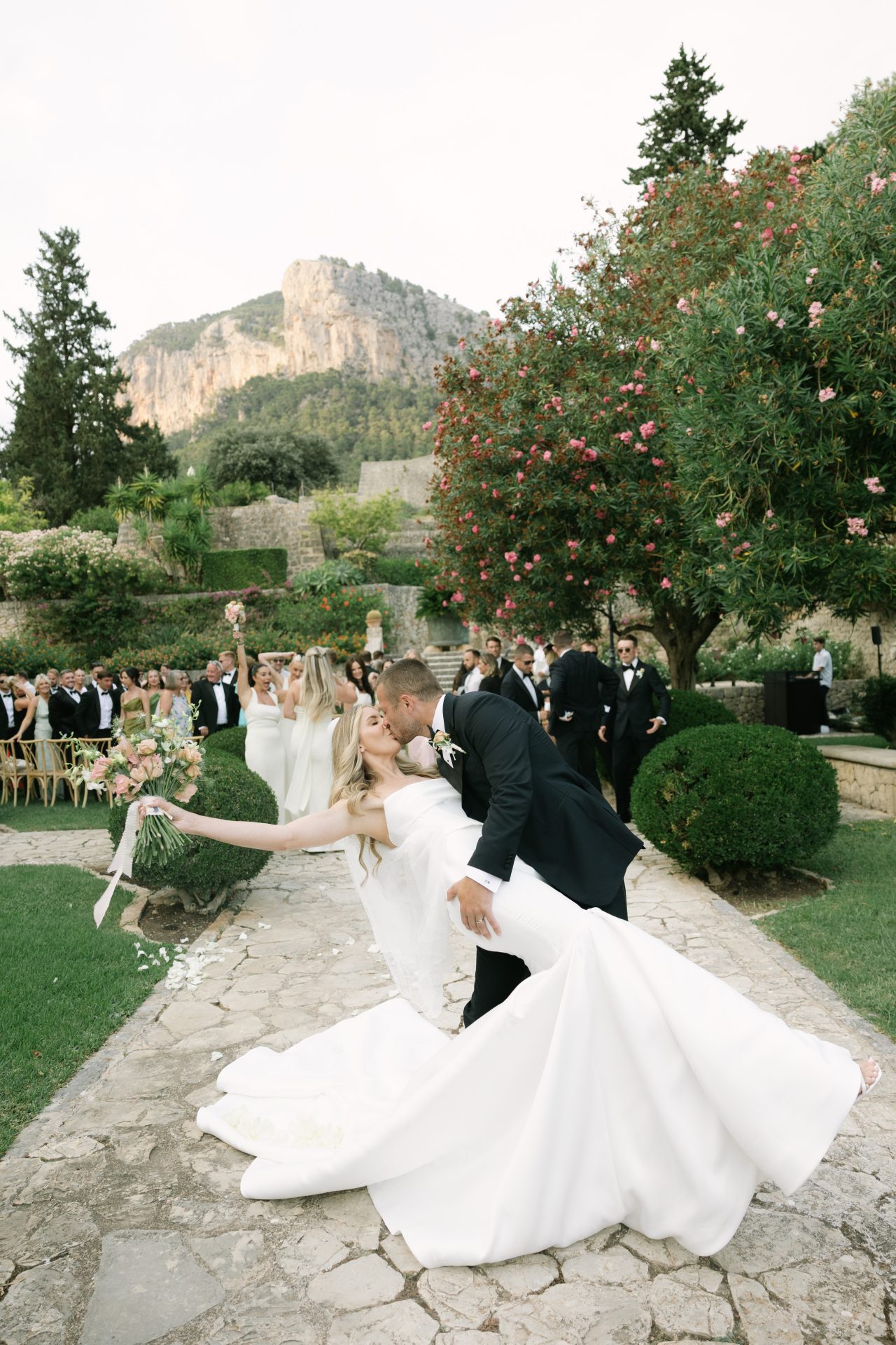 Luxury destination wedding in Mallorca planned by Bouclé Weddings